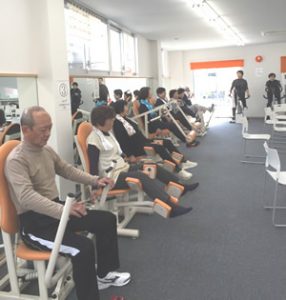 東大阪市のトレーニングジム　ヨガ・シェイプアップトレーニング・パワーウォーキングで理想な体型を！